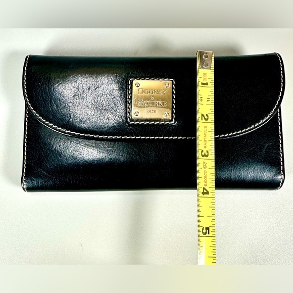 Dooney & Bourke Black Leather Continental Clutch Wallet - Picture 7 of 8